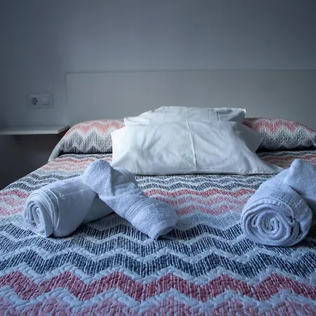 Casa Mirador Al Atlantico , Razo, Costa Da Morte * א-קורוניה